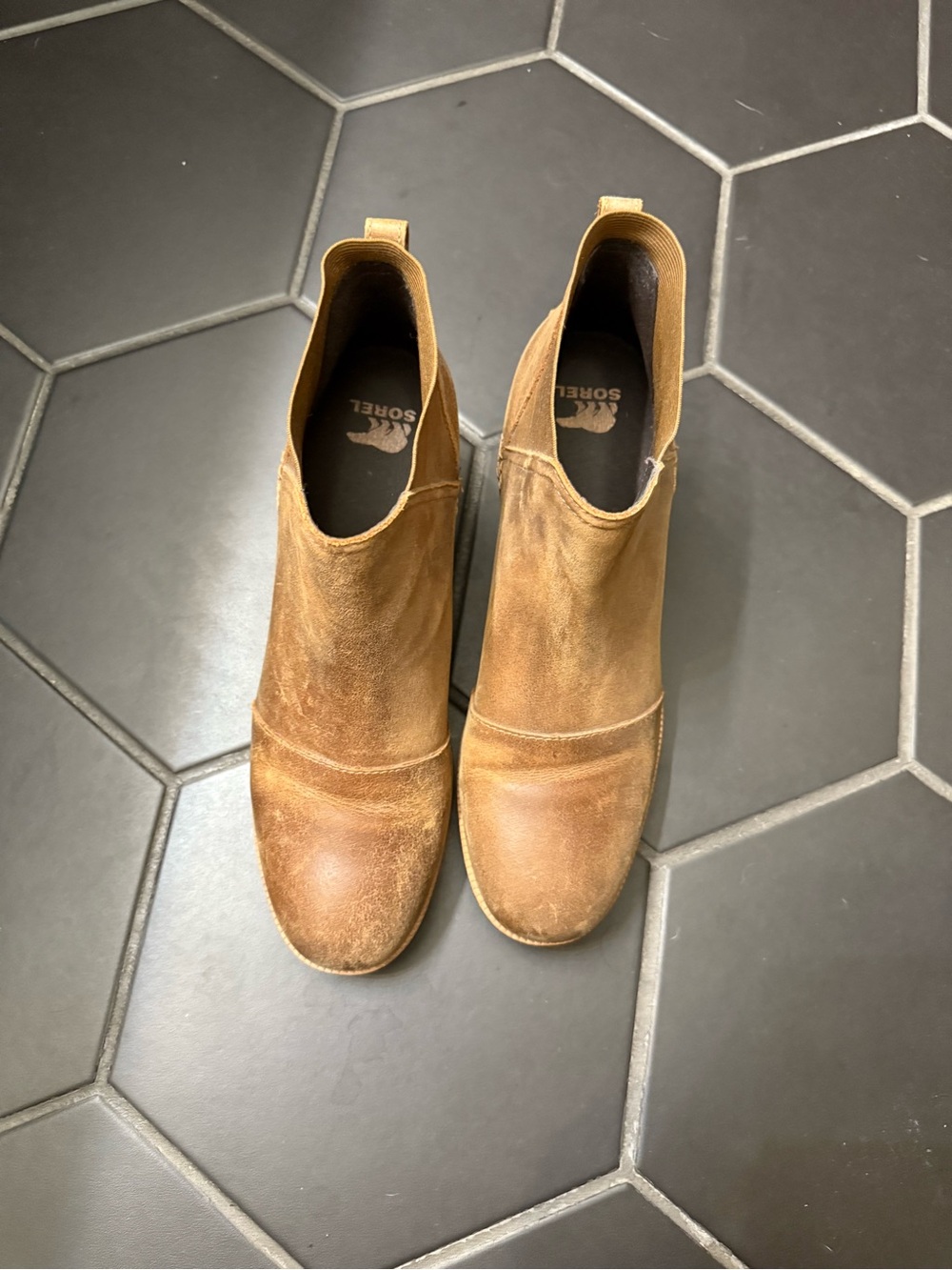 Sorel Women’s bootie - Picture 2 of 3